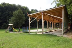 Piknik prostor na kmetiji Postružnik 8